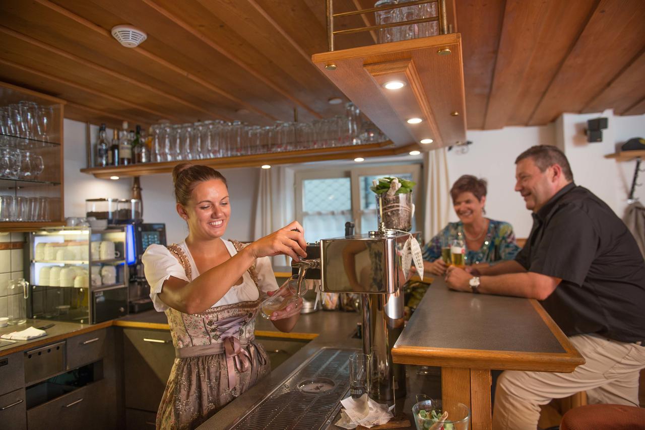 Gasthof Rossle Hotel Ненцинг Екстериор снимка